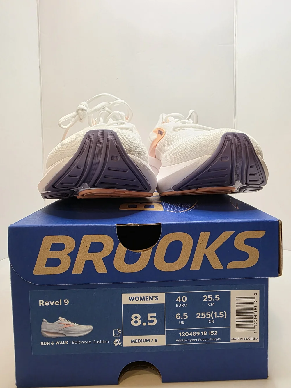 Size 8.5W Brooks Revel 9 white/cyber peach/purple